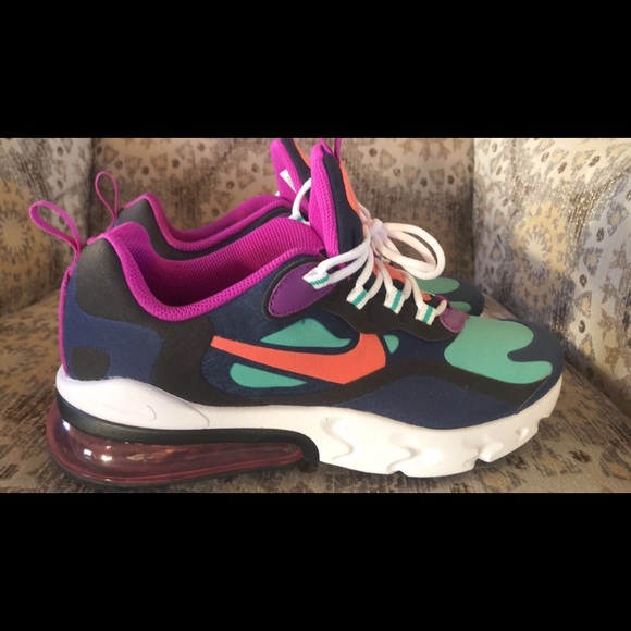 RARE!!! BRAND NEW NIKE AIR REACT 270 - Picture 6 of 7